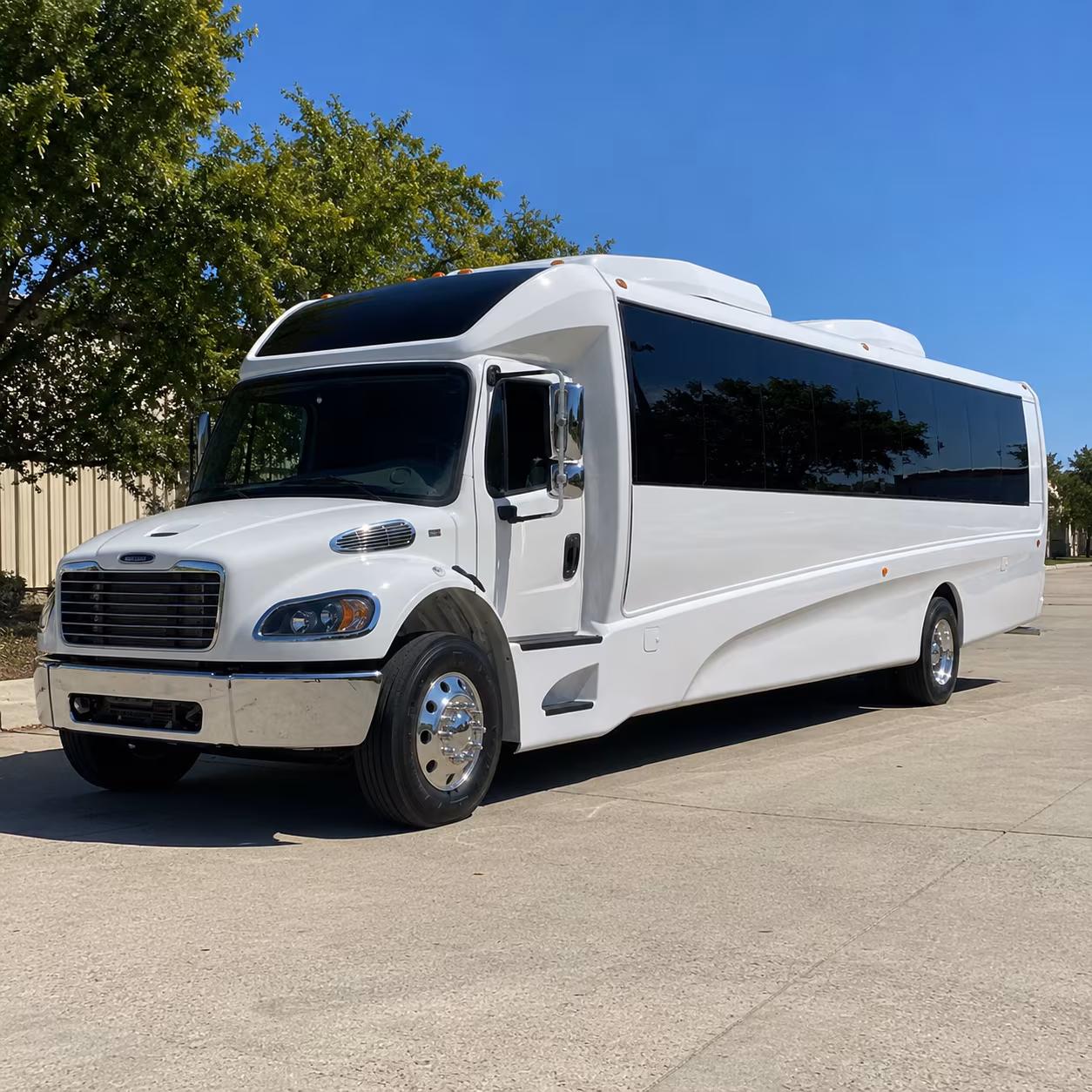 airport transfers between vrb fort pierce and jensen beach