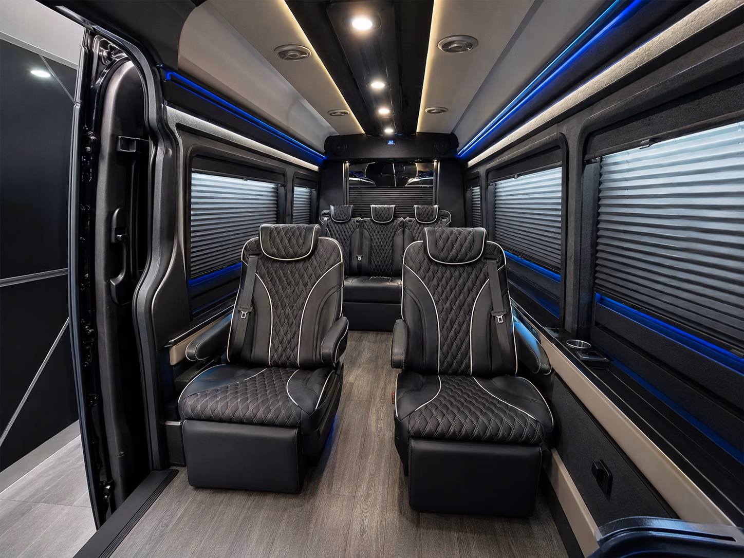 port st lucie airport shuttle buses for employees
