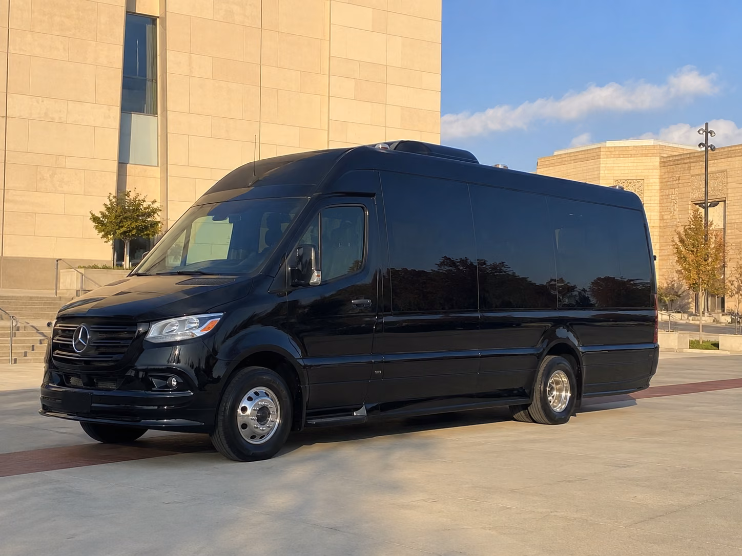 rent a field trip bus to port st lucie museums and science centers